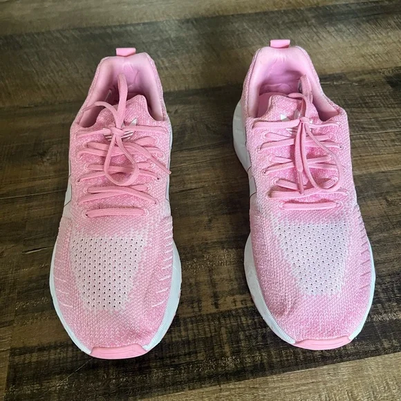 ADIDAS Swift Run 22 Women size
9 Sneaker PINK Sneaker
Lightweight Summer - Picture 11 of 11